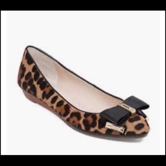 BNIB  Louise et Cie calf hair flats size 9 - Picture 1 of 5